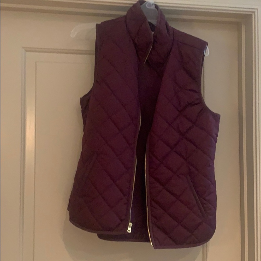 Old navy vest
